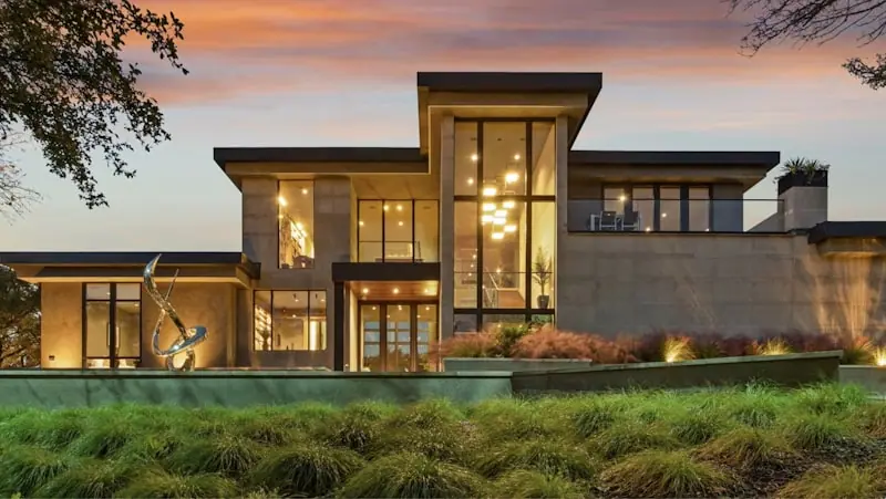 10 Marla Designer Villa, Sector A — Ready to Move